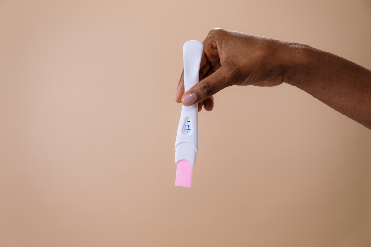 Qu'est-ce qu'une ménarche précoce ? Faut-il la traiter ? Nous résolvons vos doutes